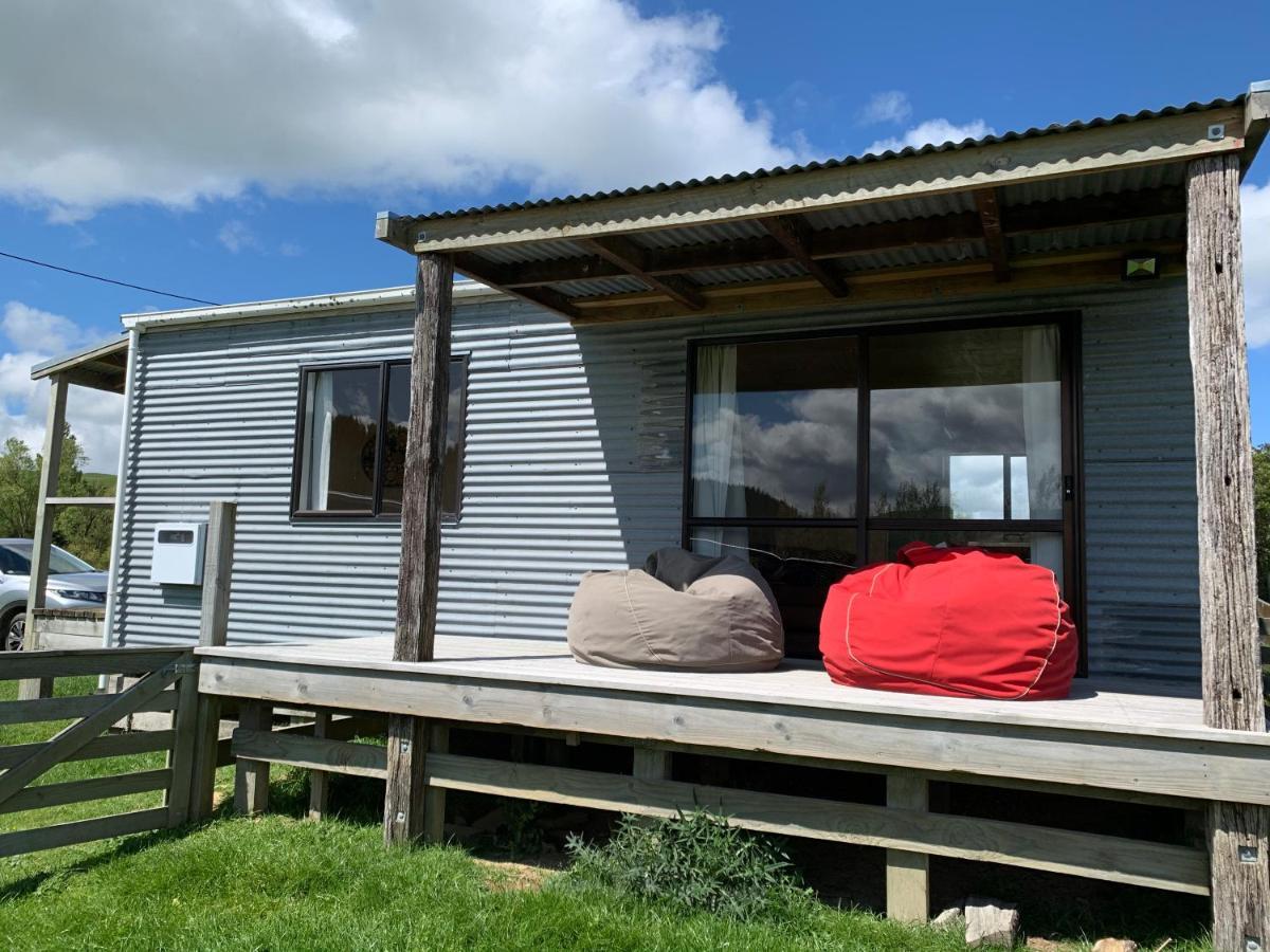 Fallow Hut Masterton Buitenkant foto